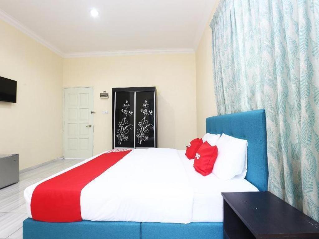 Kampung Raja Oyo 89607 Aloha Chalet מראה חיצוני תמונה