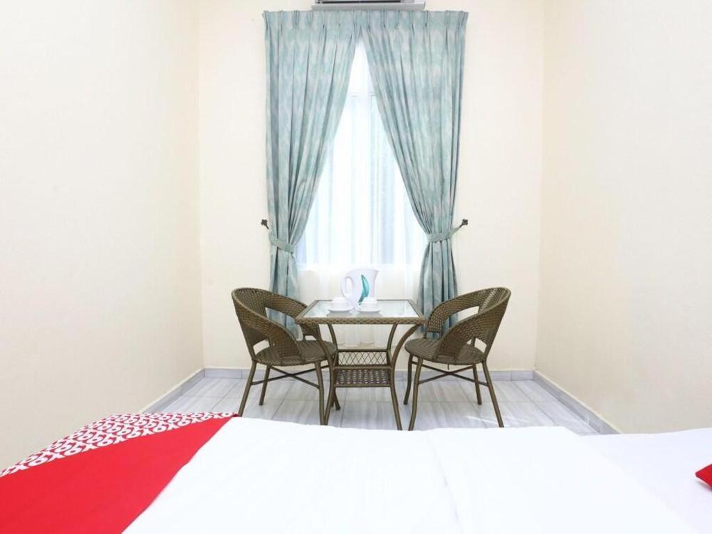 Kampung Raja Oyo 89607 Aloha Chalet מראה חיצוני תמונה