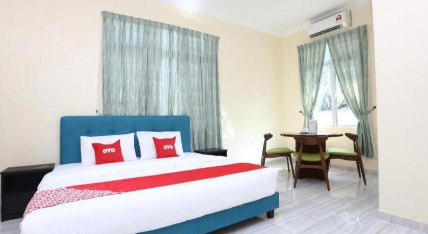 Kampung Raja Oyo 89607 Aloha Chalet מראה חיצוני תמונה